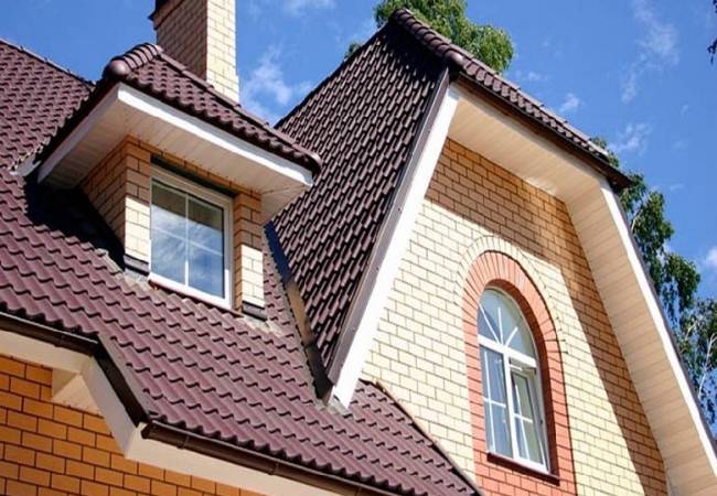 Широкий ассортимент и привлекательный внешний вид кровельных материалов. Монтаж металлочерепицы Широкий ассортимент и привлекательный внешний вид кровельных материалов. Монтаж металлочерепицы