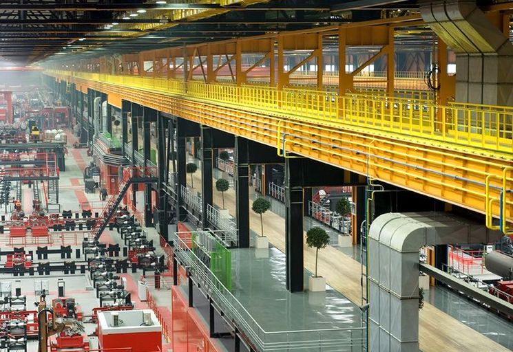 Конвеер цеха Высота 239