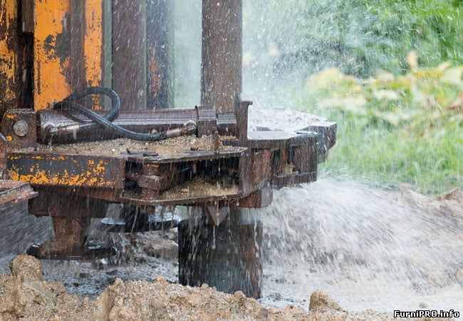 Бурение скважин на воду — основное направление НПО Геоспецстрой Бурение скважин на воду — основное направление НПО Геоспецстрой