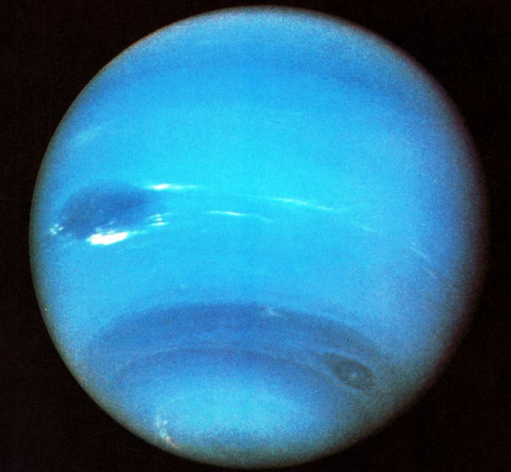 Большое темное пятно Нептуна