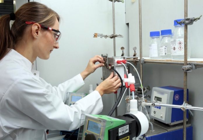 Новые химических соединения и применение их в солнечных батареях