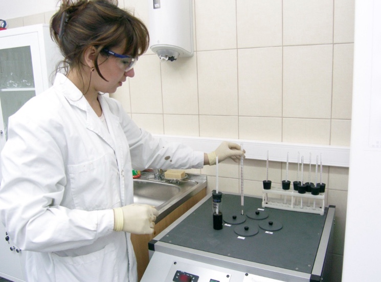 Лабораторный анализ нефти