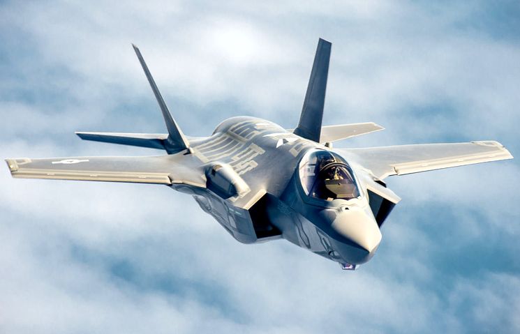 Lockheed Martin F-35 - истребитель-бомбардировщик