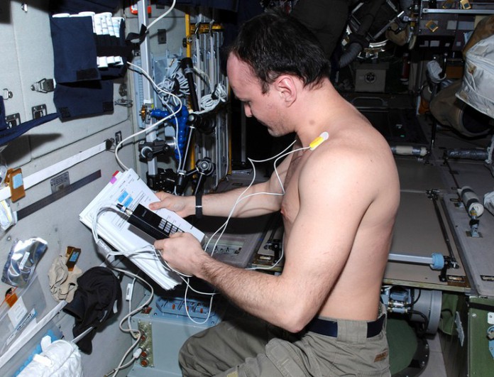 Медицина на МКС и космических кораблях