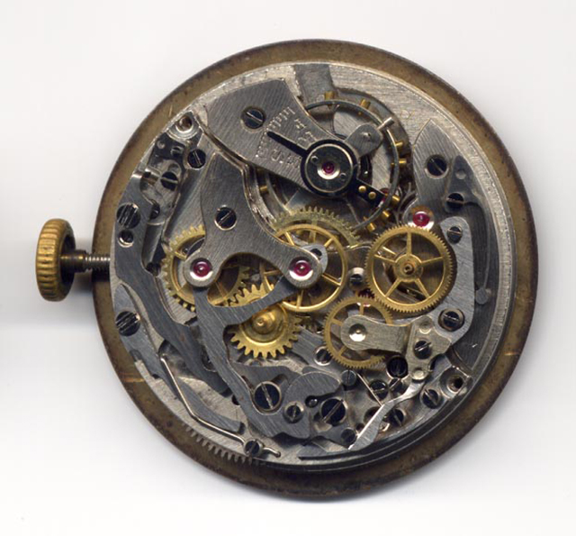 Разные устройства часов. Механические часы. Механические часы старые. Часы с механизмом. Механические часы механизм.