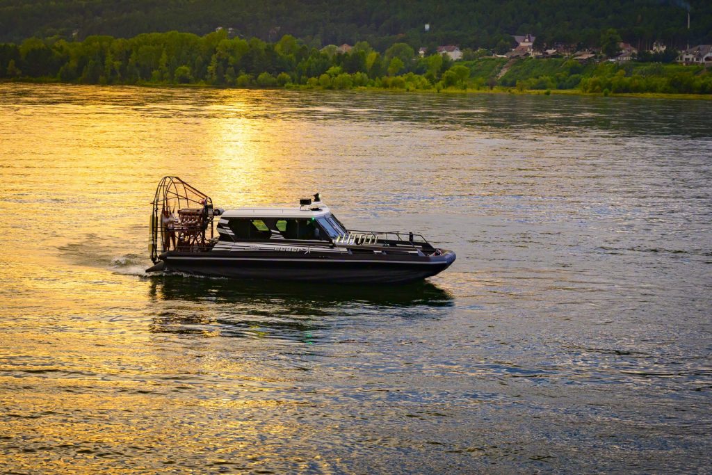 Что собой представляет аэролодка Север 750 К? Что собой представляет аэролодка Север 750 К?