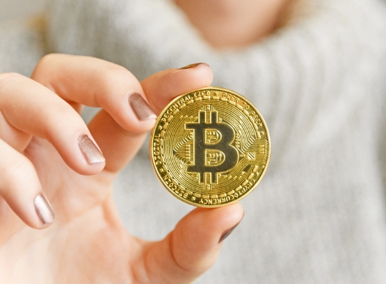 Онлайн курс Bitcoin к доллару: где узнать актуальную информацию на сегодня?