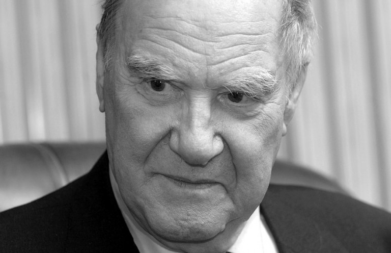Сергей Капица выдающуйся русский-физик и легендарный телеведущий