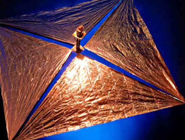 Космический парус в развёрнутом состоянии