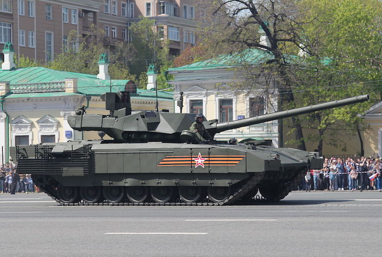 Т-14 Армата в Москве на параде Победы 2015