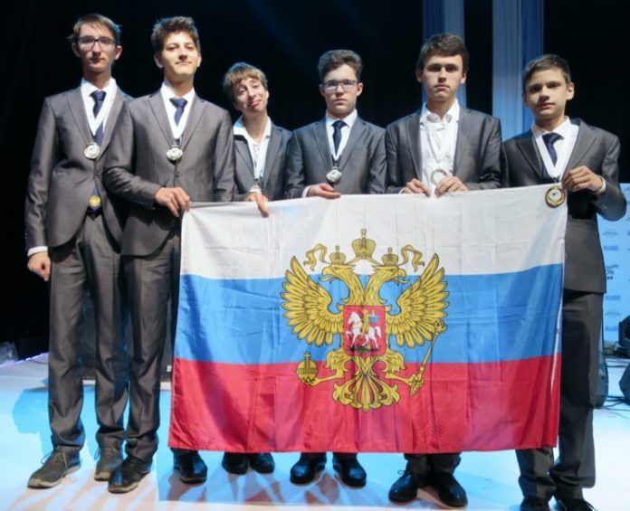 Участие российских школьников в международных олимпиадах
